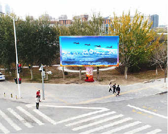 罗甸户外大屏广告投放要点。